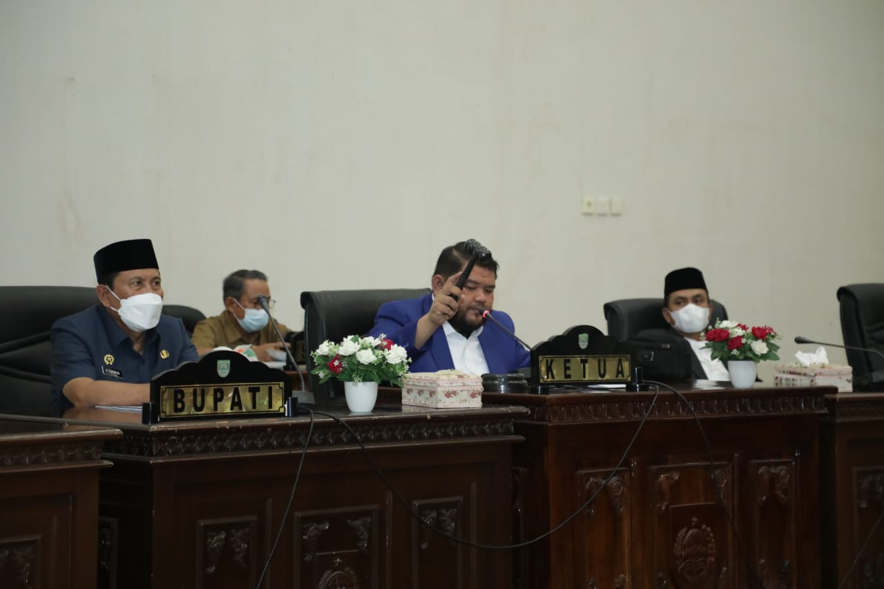 Akhirnya , Ranperda  Penyelenggaraan Perumahan dan Kawasan Pemukiman di Setujui Bersama