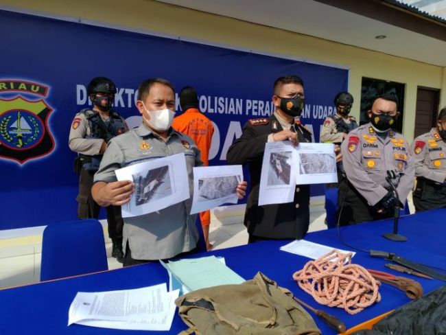 Dua Perompak Kapal Liberia di Amankan Ditpolair Polda Riau 