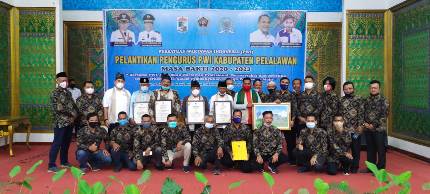 Pelantikan PWIÂ  Pelalawan Kumpulkan 4 Bupati Sekaligus Pada Masanya