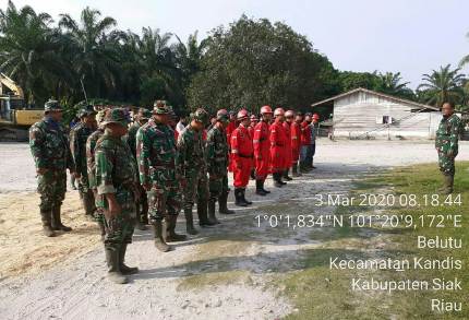 Apel Bersama Pembagian Kelompok Tim Gabungan Pencegahan Karhutla Kampung Jambai Makmur